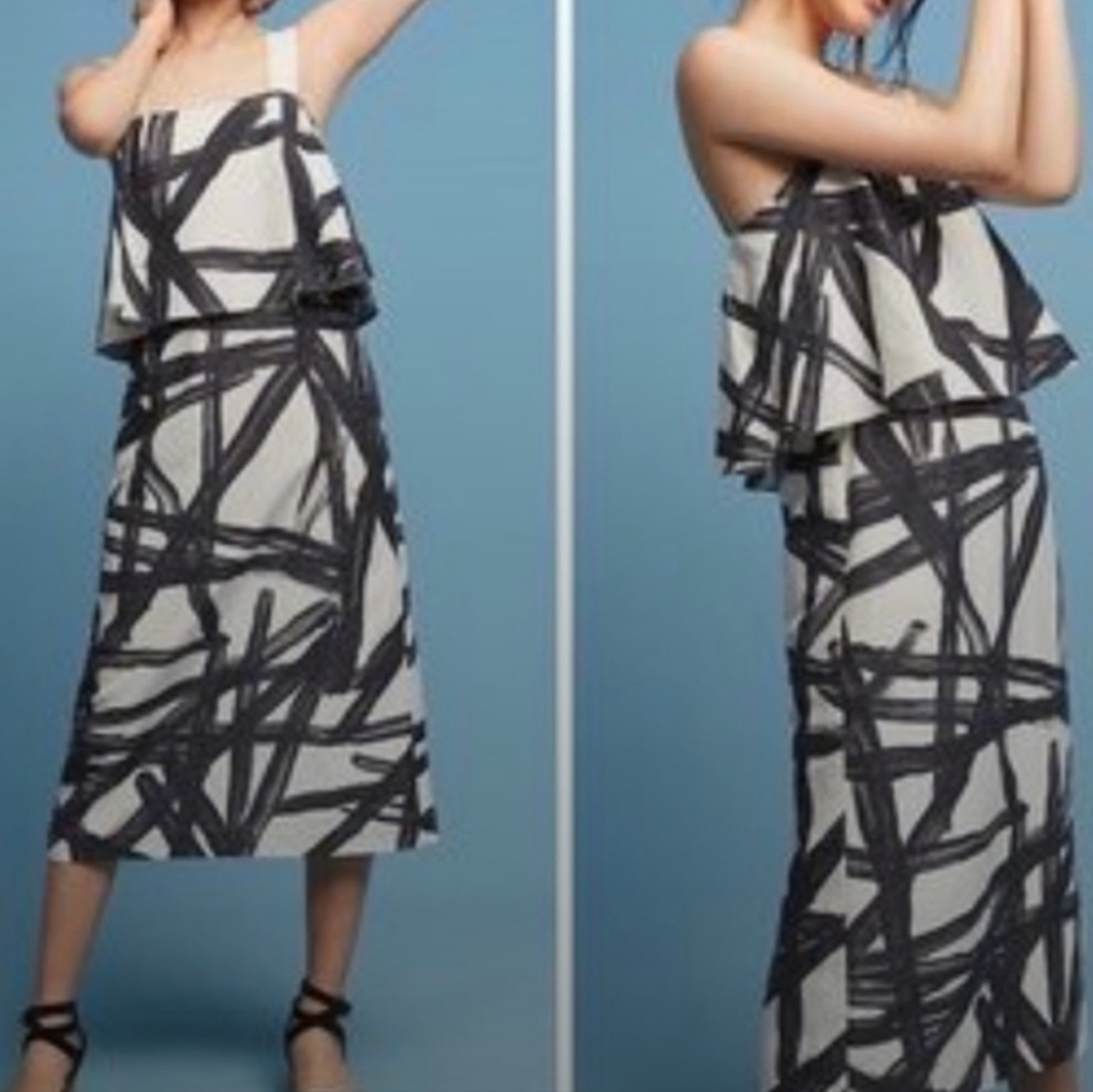 Chic Black and White Graphic Print Strappy Dress